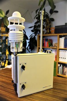 Aerosolspektrometer mit meteorologischer Station