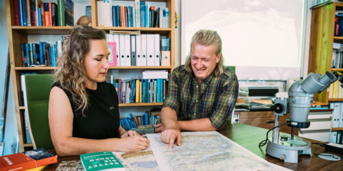 Landkarten, Geologie, Mikroskop, Fachbücher, Raumplanung, Umwelt, Ökologie